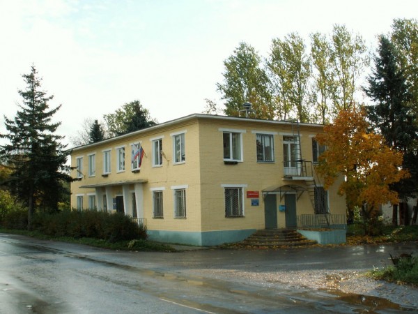 Здание местной администрации